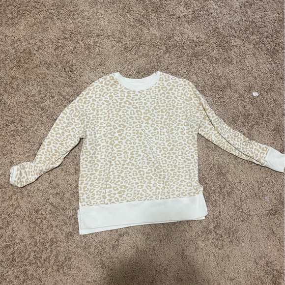 Leopard’s sweater - Picture 1 of 1